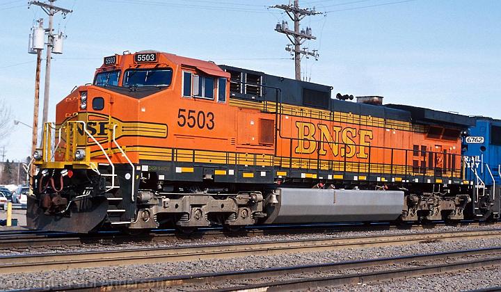 BNSF 5503 C44 9W.jpg